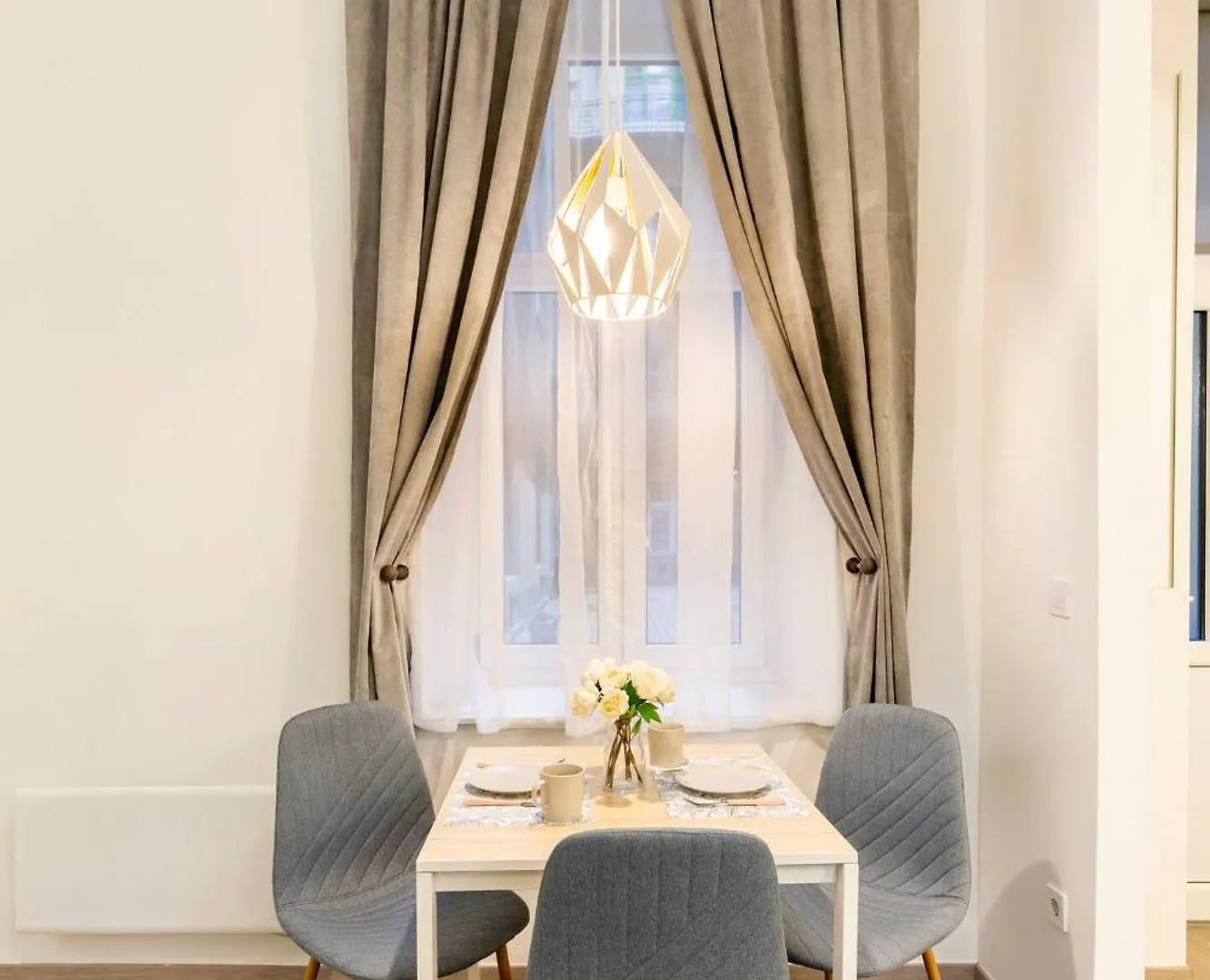 New! Central Location Flat By The Synagogue Apartment Budapest